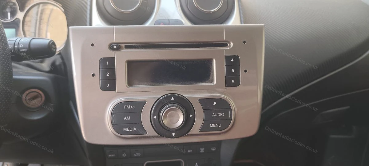 Alfa Romeo radio in the dashboard