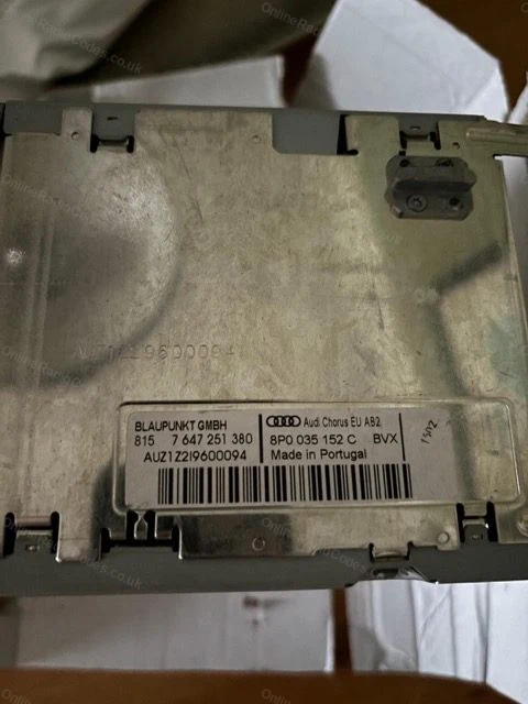 Label on the top of an Audi Chorus unit