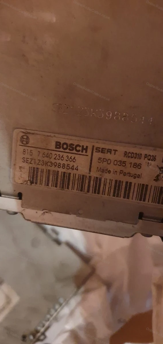 SEAT radio label with the SEZ serial