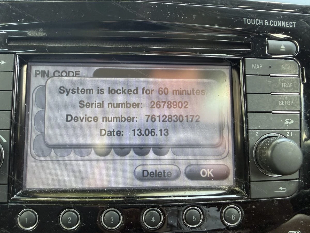 Touchscreen lock message with the unit details
